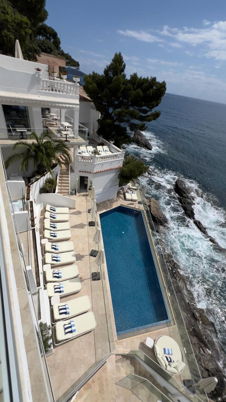 Hotel La Calanque Cavalaire-sur-Mer Exterior foto