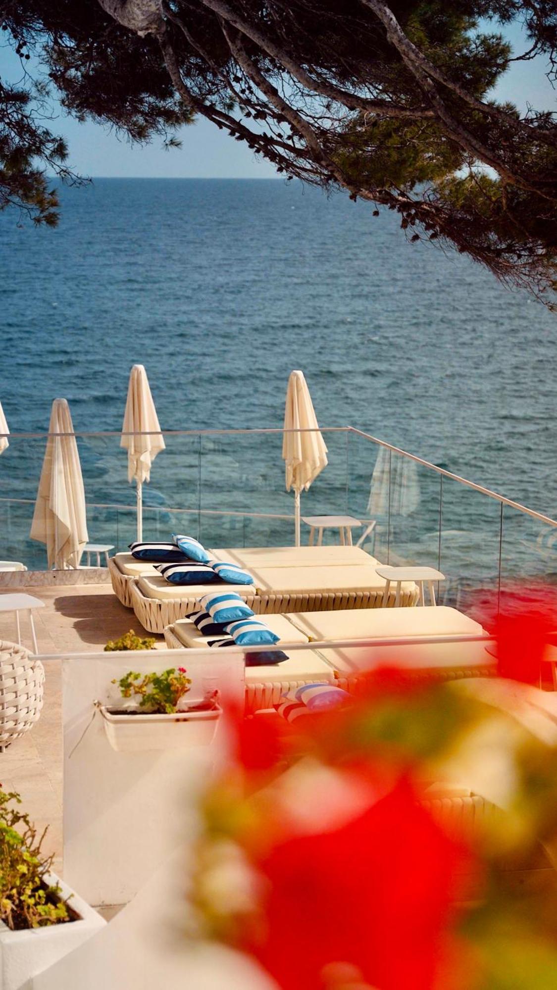 Hotel La Calanque Cavalaire-sur-Mer Exterior foto